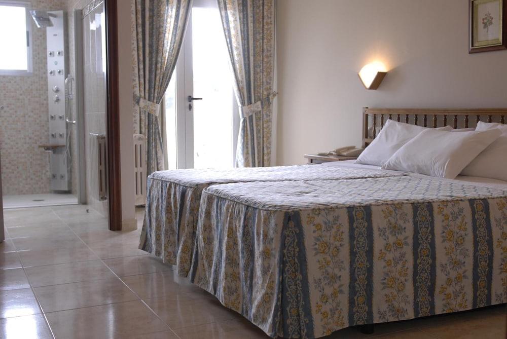 Hotel Troncoso Санксенсо Екстериор снимка